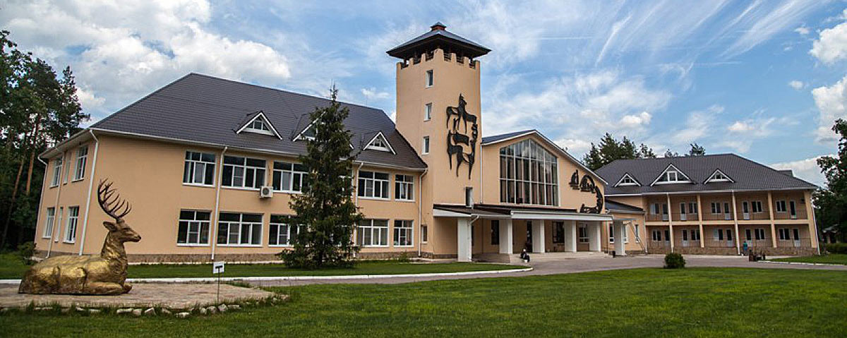 Воронежский заповедник городок с аквариумом. Центральная усадьба Воронежского заповедника. Воронежский биосферный заповедник гостиница. Воронежский биосферный заповедник экскурсия. Гостиница Воронежского заповедника.